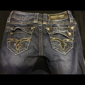 ROCK REVIVAL SKINNY JEANS